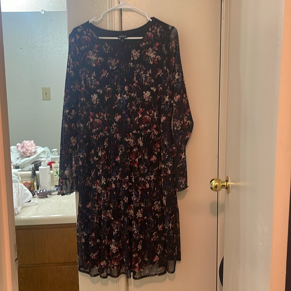 Torrid, Size 2, black mini floral dress